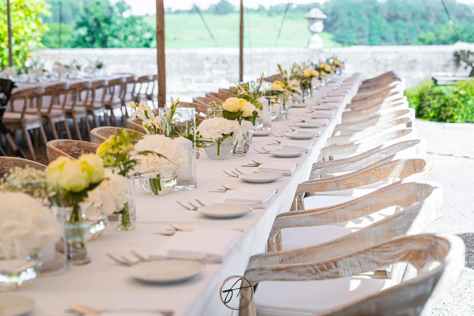 Tafelstyling van het diner op Château Neercanne